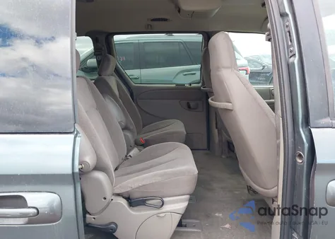 2003 Chrysler Town & Country Lx from USA, damaged, VIN 2C4GP44373R133905